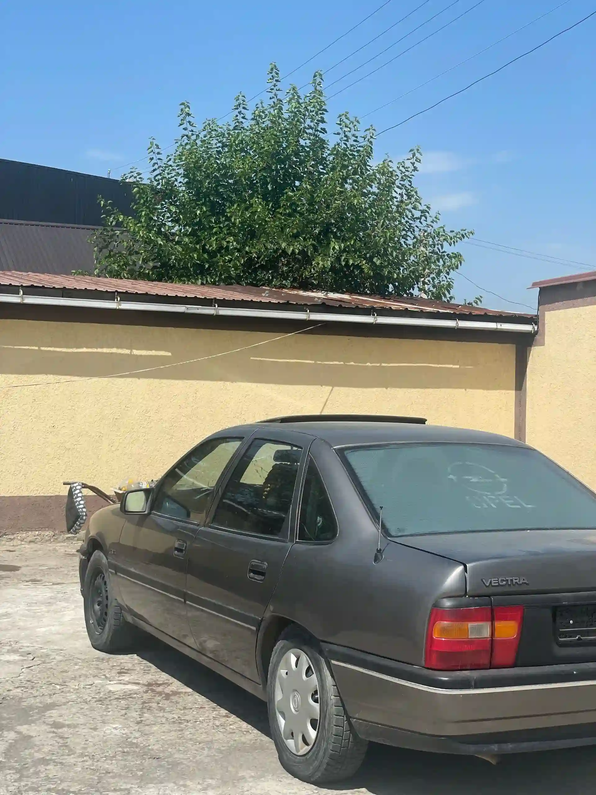 Opel Vectra a