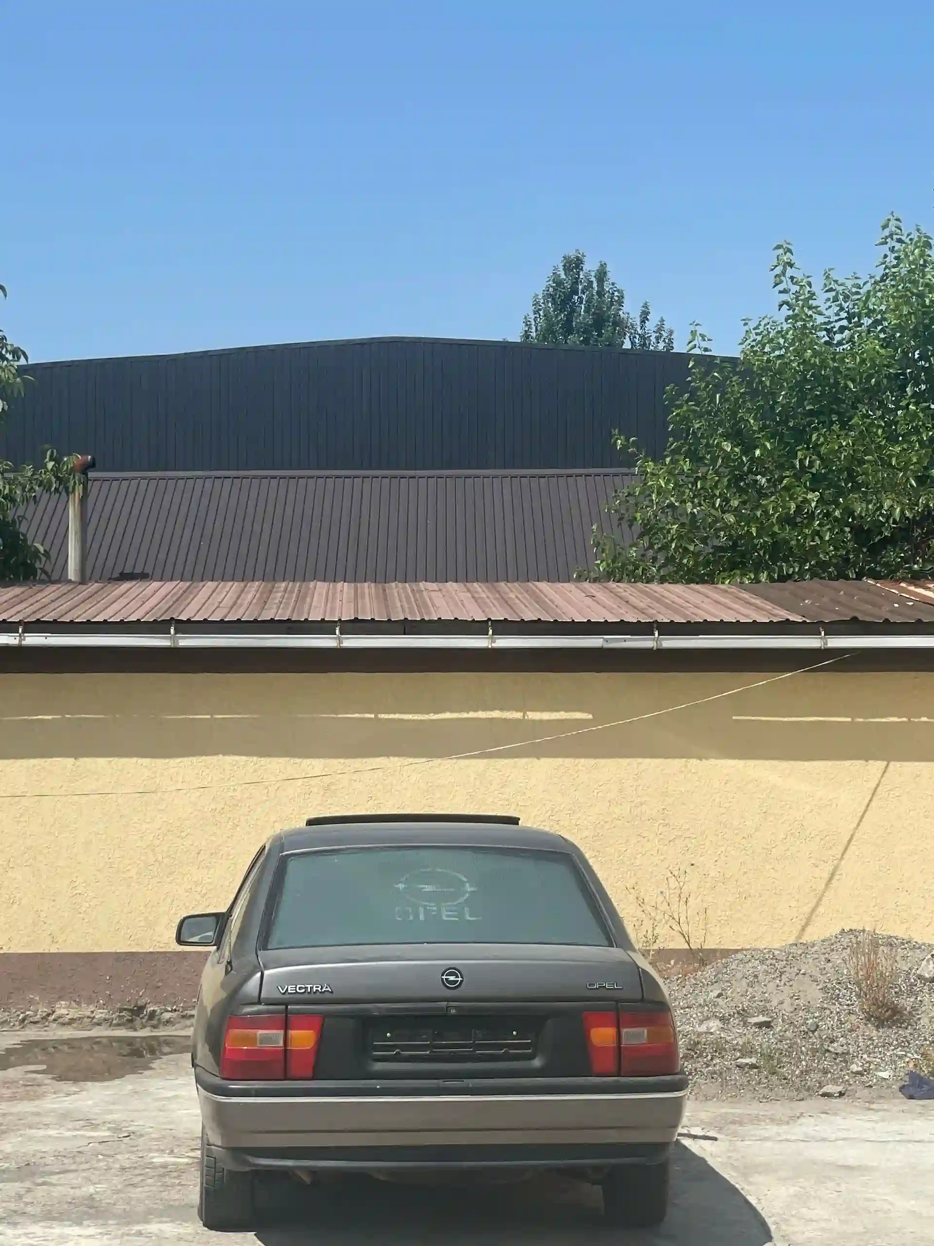 Opel Vectra a