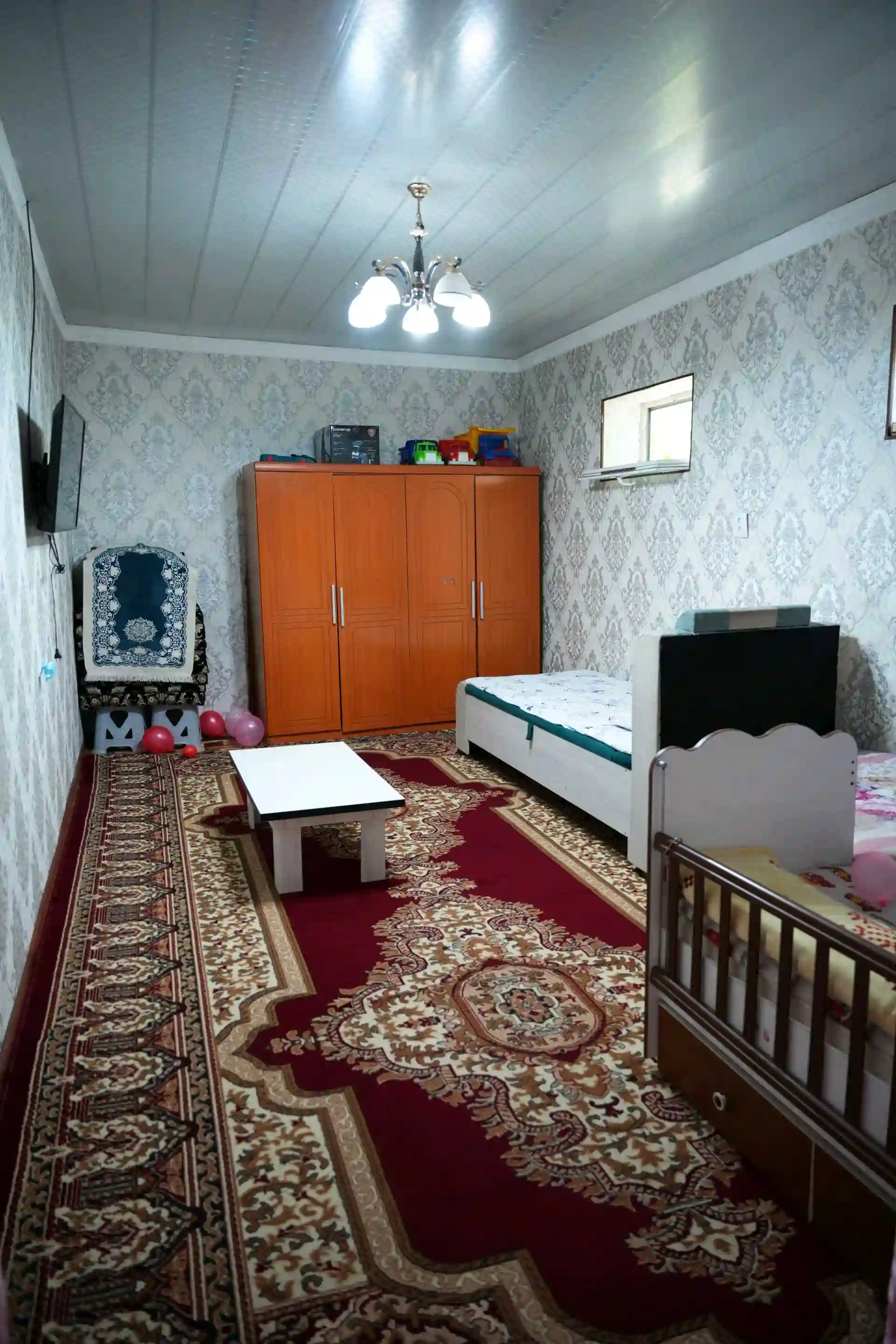 1 этажный, 5-комн. дом, 120 м², 5 соток, фирдавси