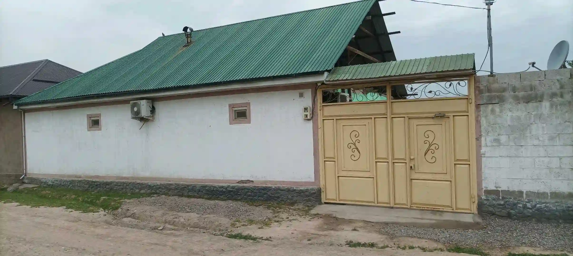 1 этажный, 5-комн. дом, 120 м², 6 соток, гисар