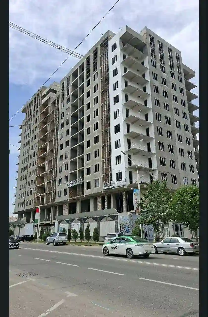 2-к квартира, 13 этаж, 83 м², Шохмансур