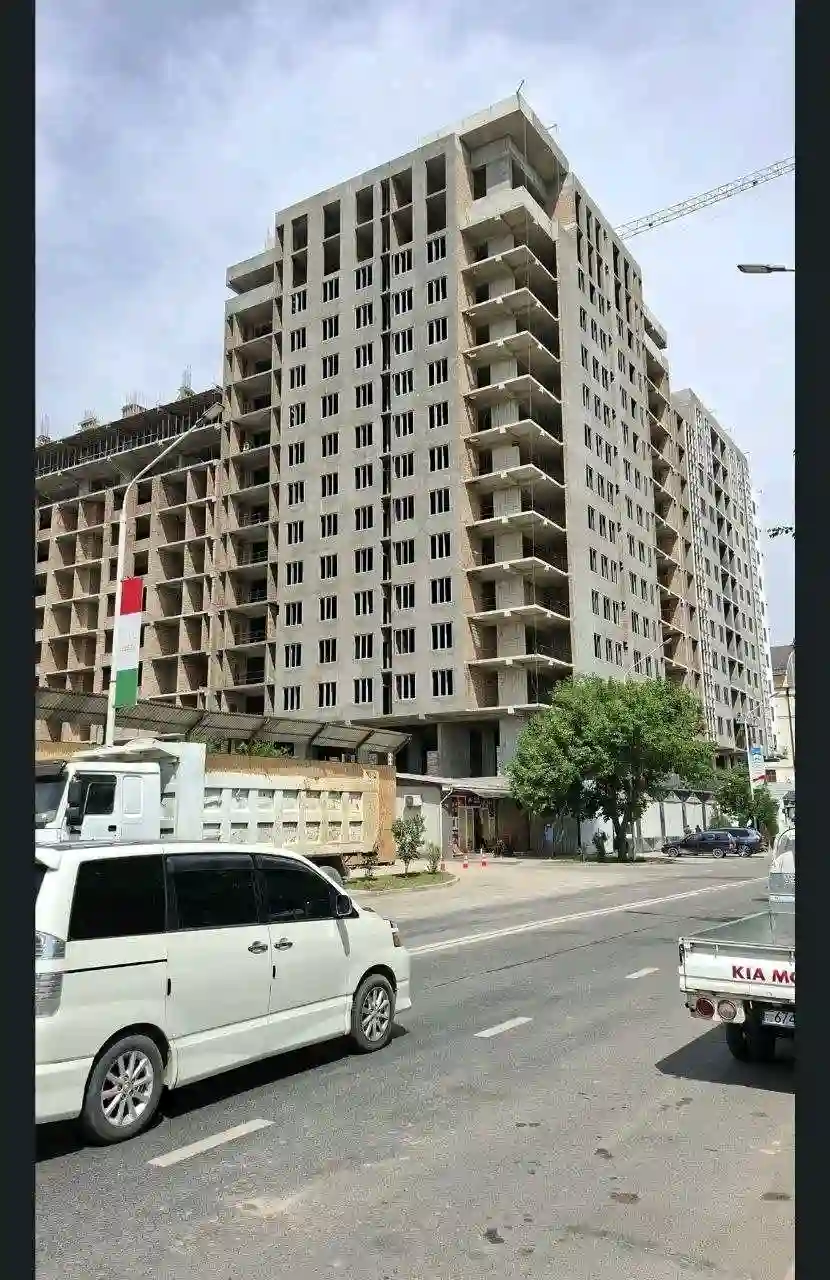 2-к квартира, 13 этаж, 83 м², Шохмансур