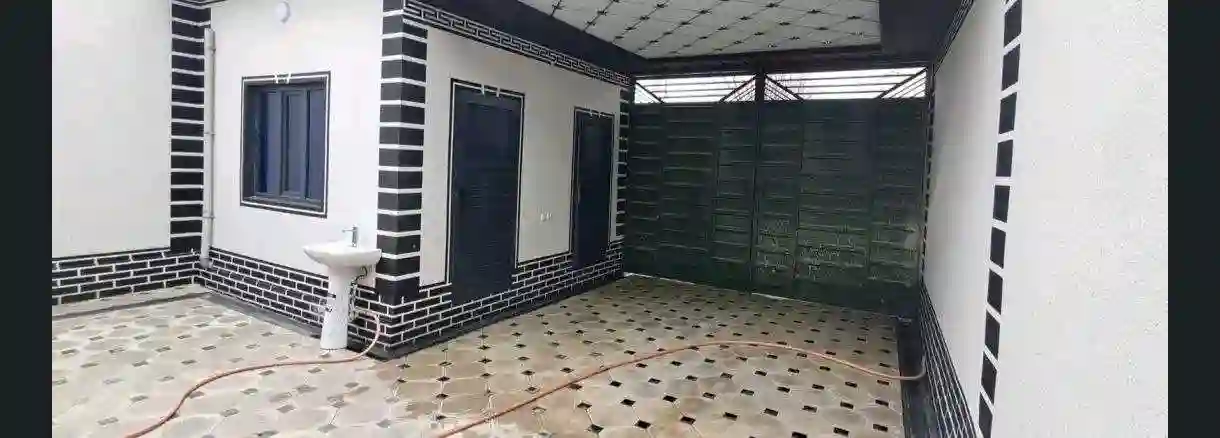 6-к квартира, 1 этаж, 140 м², Сино