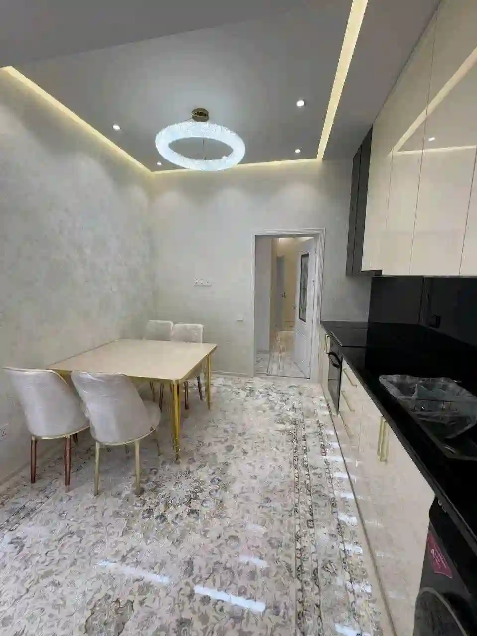 3-к квартира, 14 этаж, 115 м², Шохмансур