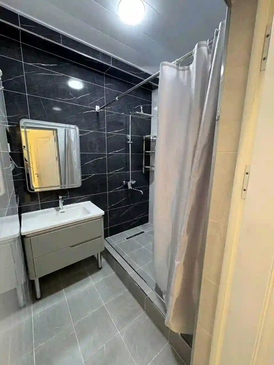 3-к квартира, 14 этаж, 115 м², Шохмансур