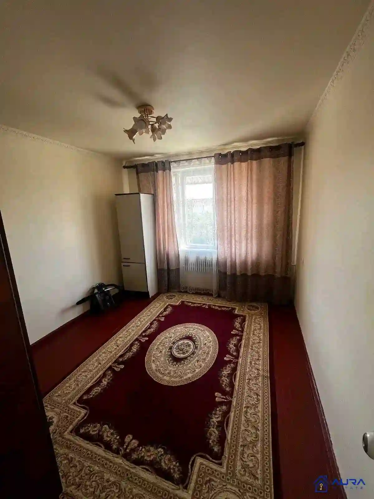 4-к квартира, 4 этаж, 83 м², Фирдавси