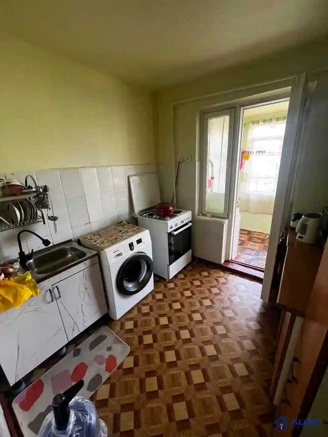 4-к квартира, 4 этаж, 83 м², Фирдавси