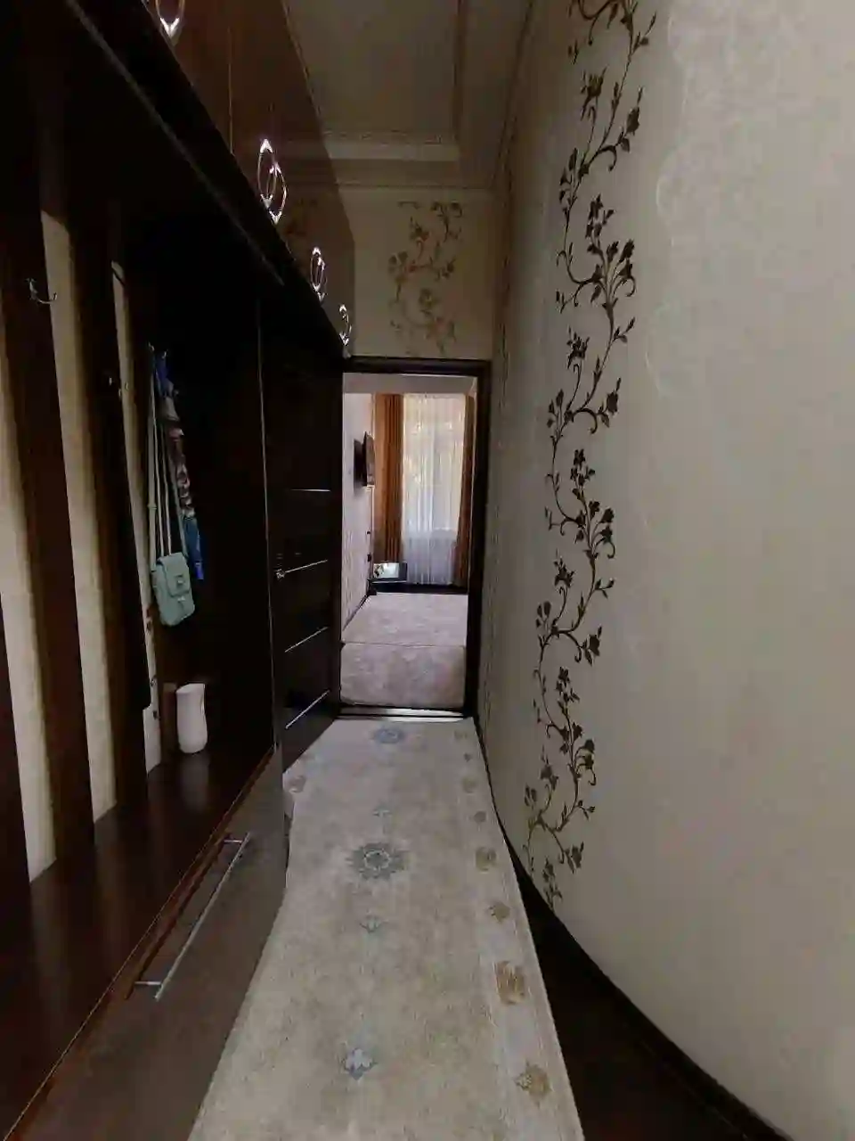 2-к квартира, 3 этаж, 53 м², И Сомони