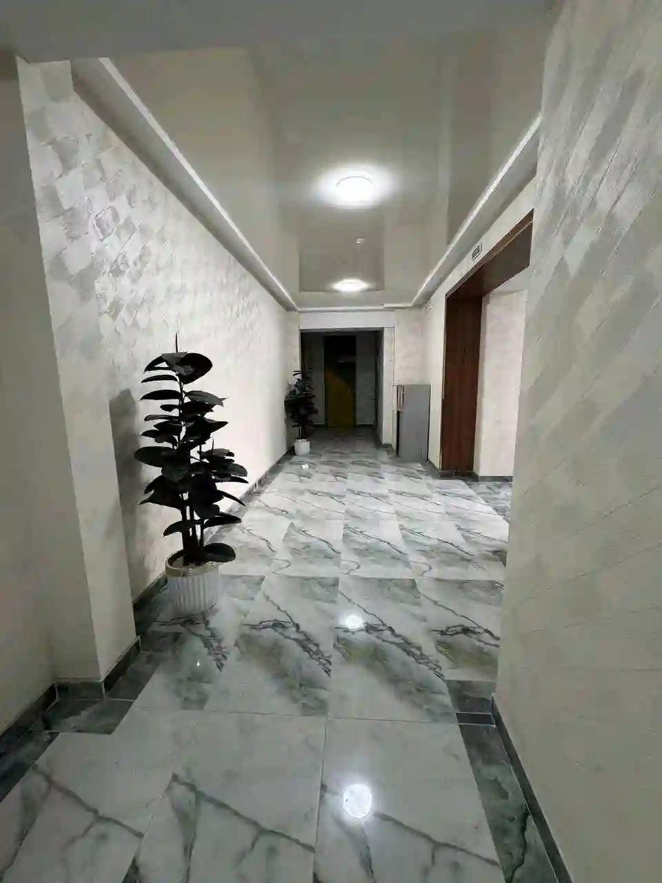 2-к квартира, 17 этаж, 98 м², Шохмансур