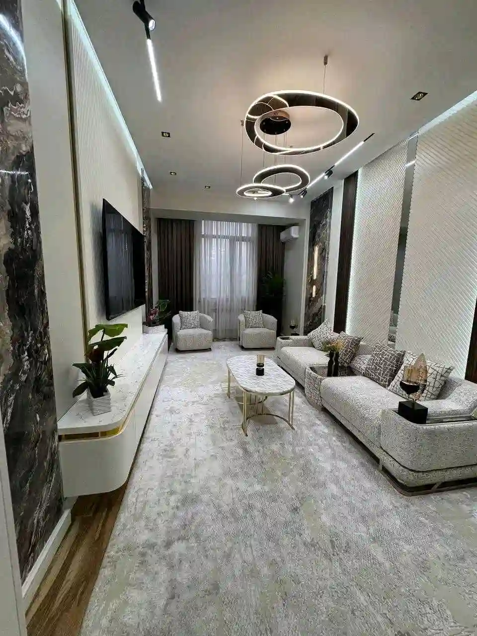 2-к квартира, 17 этаж, 98 м², Шохмансур