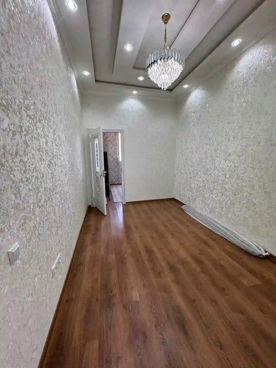 2-к квартира, 11 этаж, 53 м², Исмоли Сомони