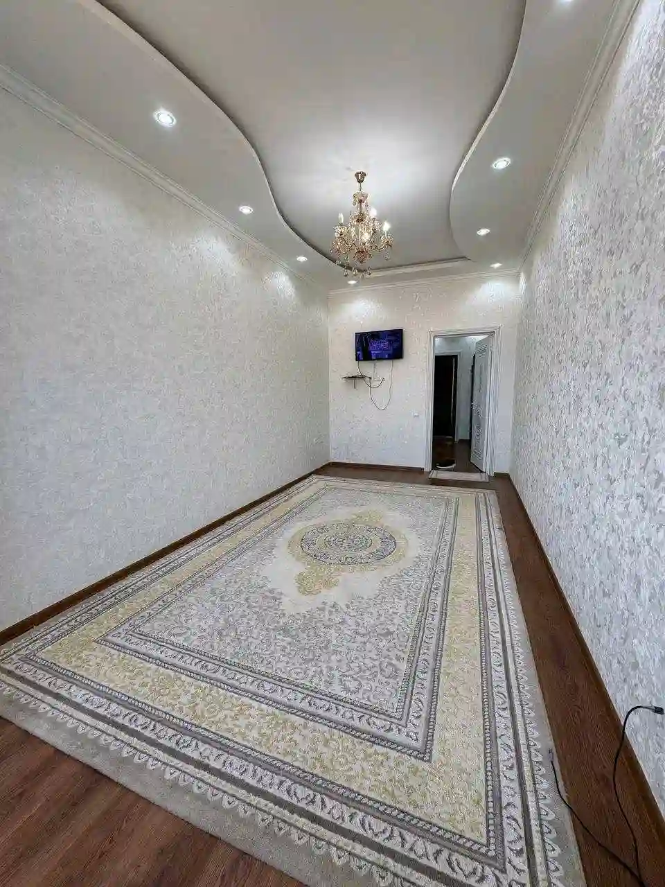 2-к квартира, 11 этаж, 53 м², Исмоли Сомони