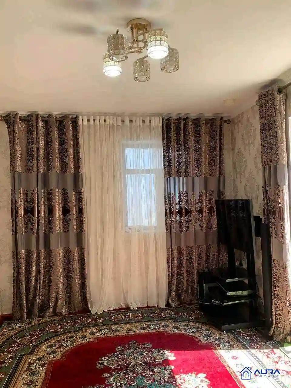 5-к квартира, 1 этаж, 46 м², Фирдавси