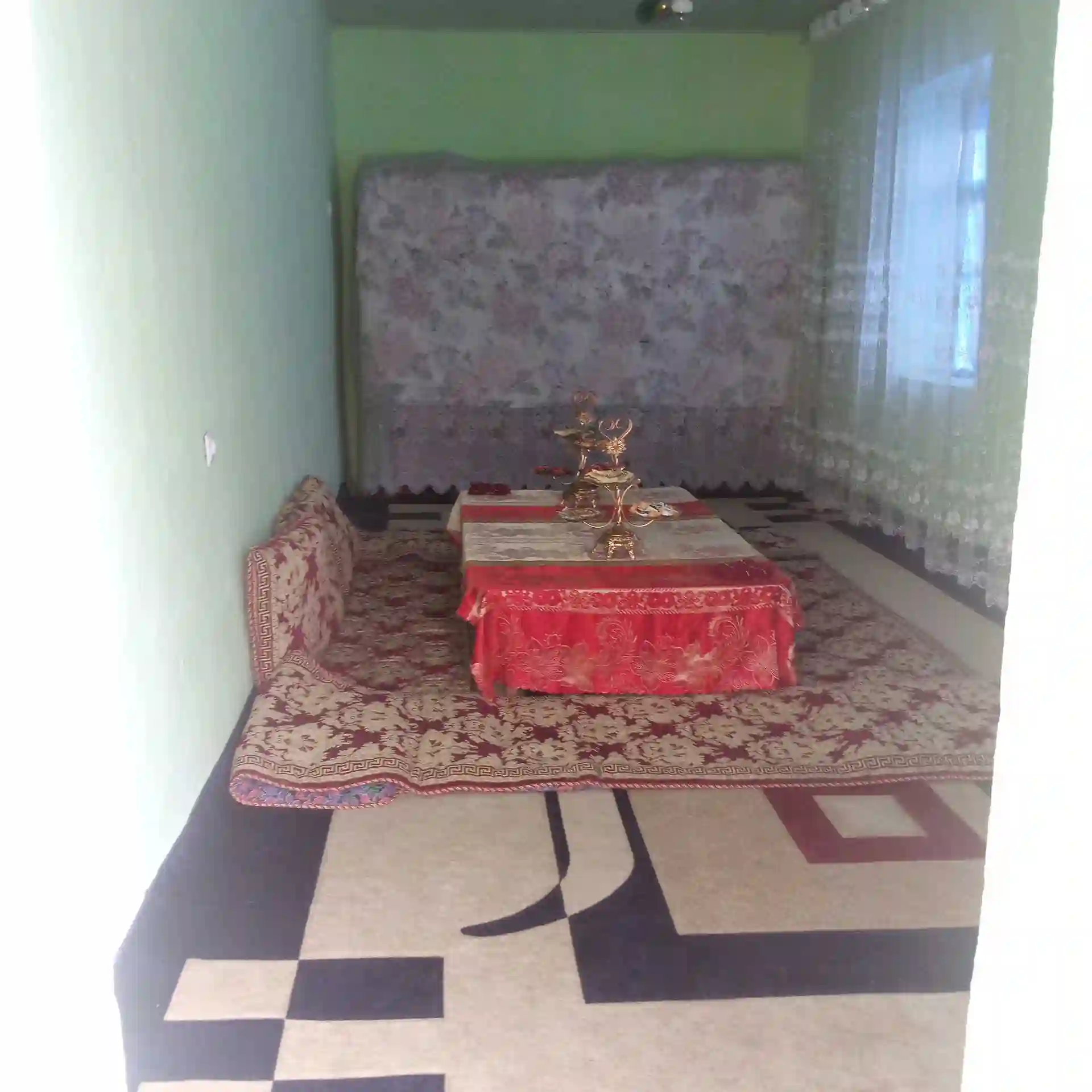 1 этажный, 4-комн. дом, 5 м², 5 соток, Турсунзода дехаи Хакикат Будëн