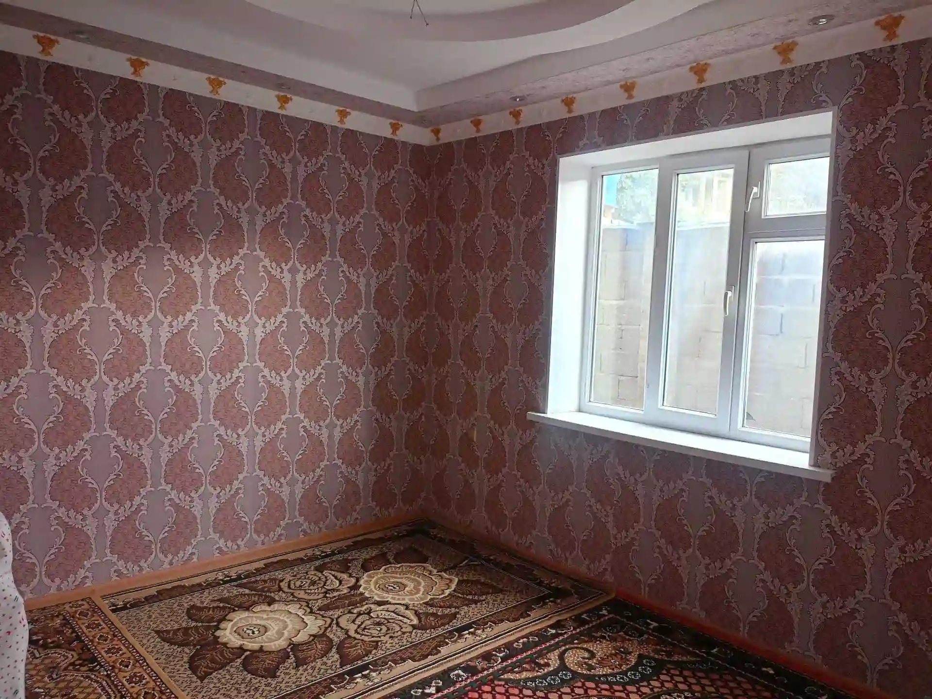 3 этажный, 4-комн. дом, 240 м², 6 соток, Варзоб 35 км гули майда