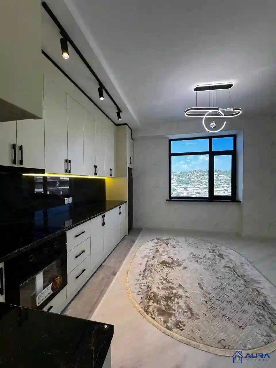 2-к квартира, 11 этаж, 79 м², Шохмансур
