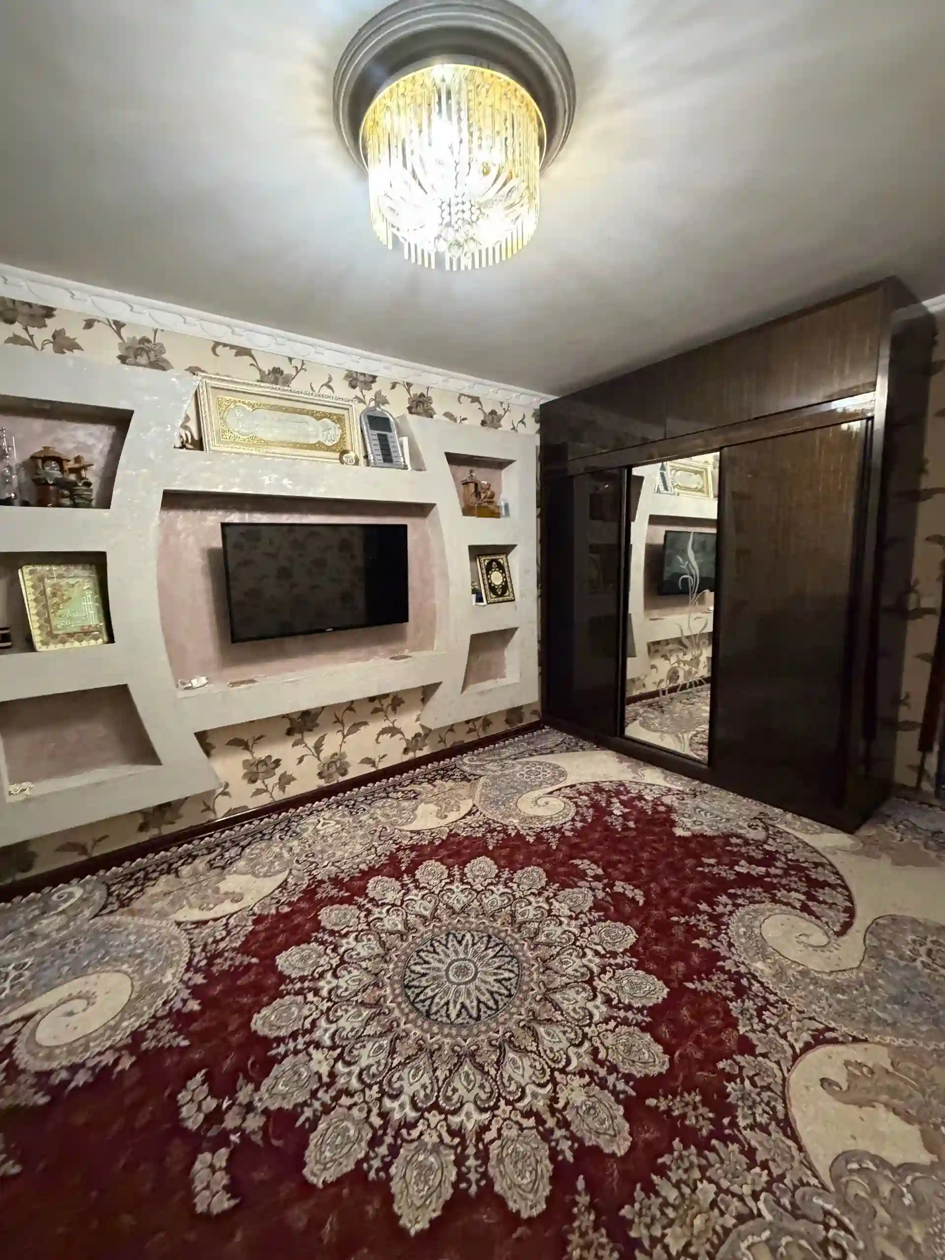 3-к квартира, 1 этаж, 62 м², Маяковский