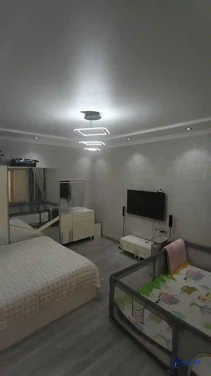 2 этажный, 7-комн. дом, 167 м², 3 соток, И.Сомони