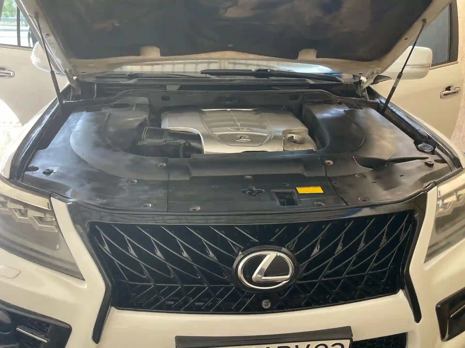 Lexus Lx series 2008 — миниатюра 16