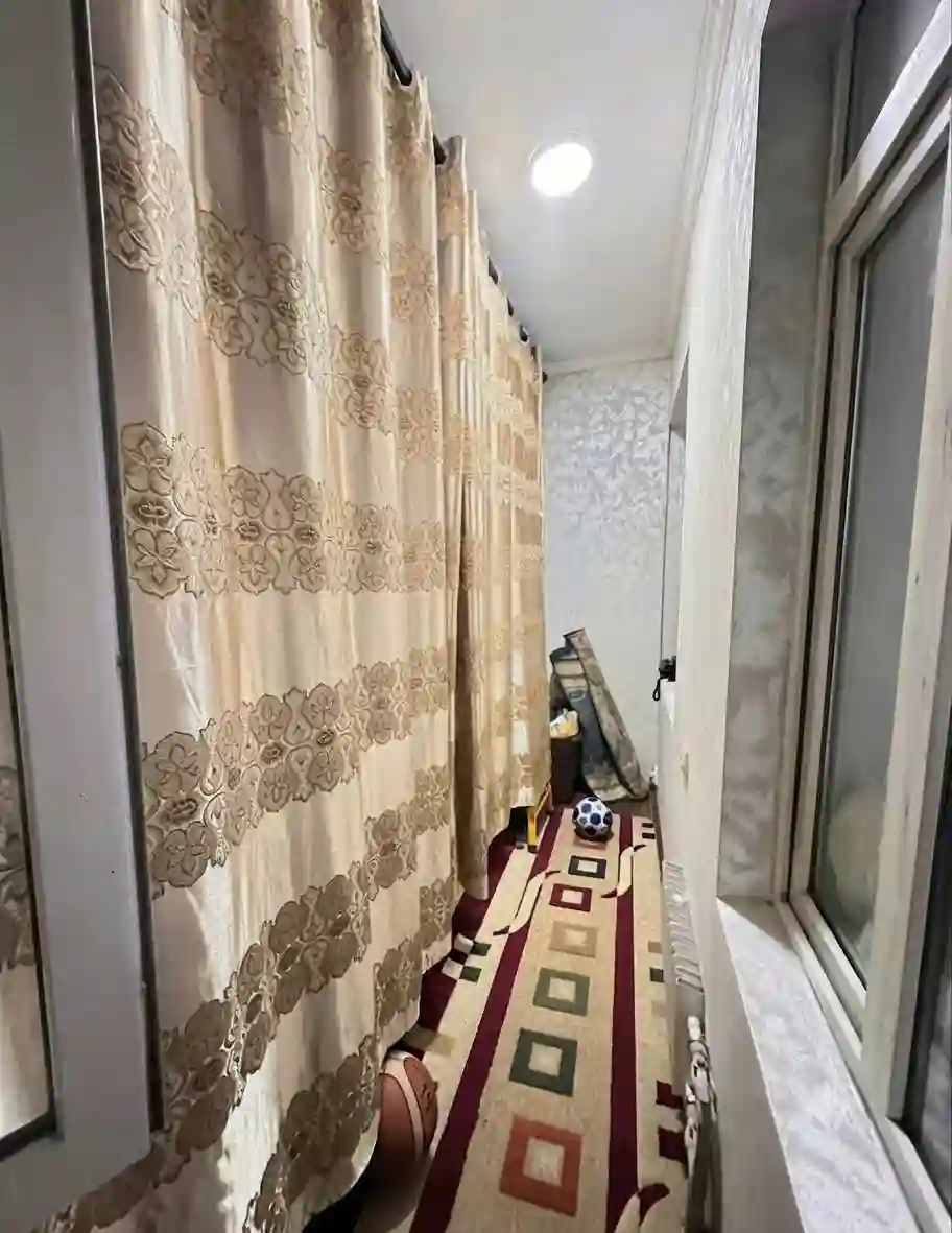 3-к квартира, 4 этаж, 74 м², Фирдавси