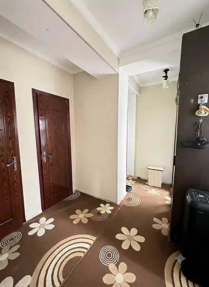 3-к квартира, 4 этаж, 74 м², Фирдавси