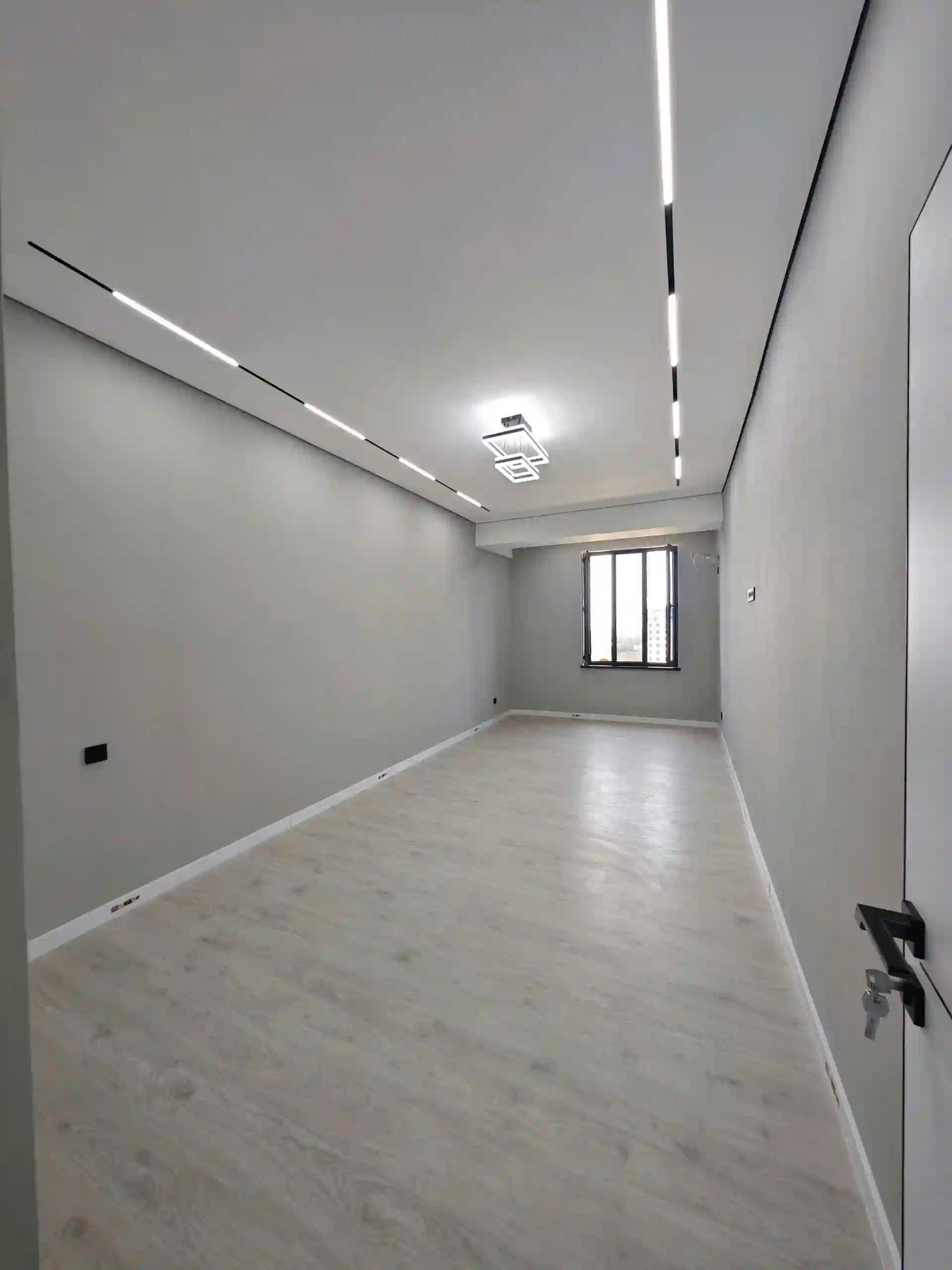 3-к квартира, 12 этаж, 75 м², Шабчарог