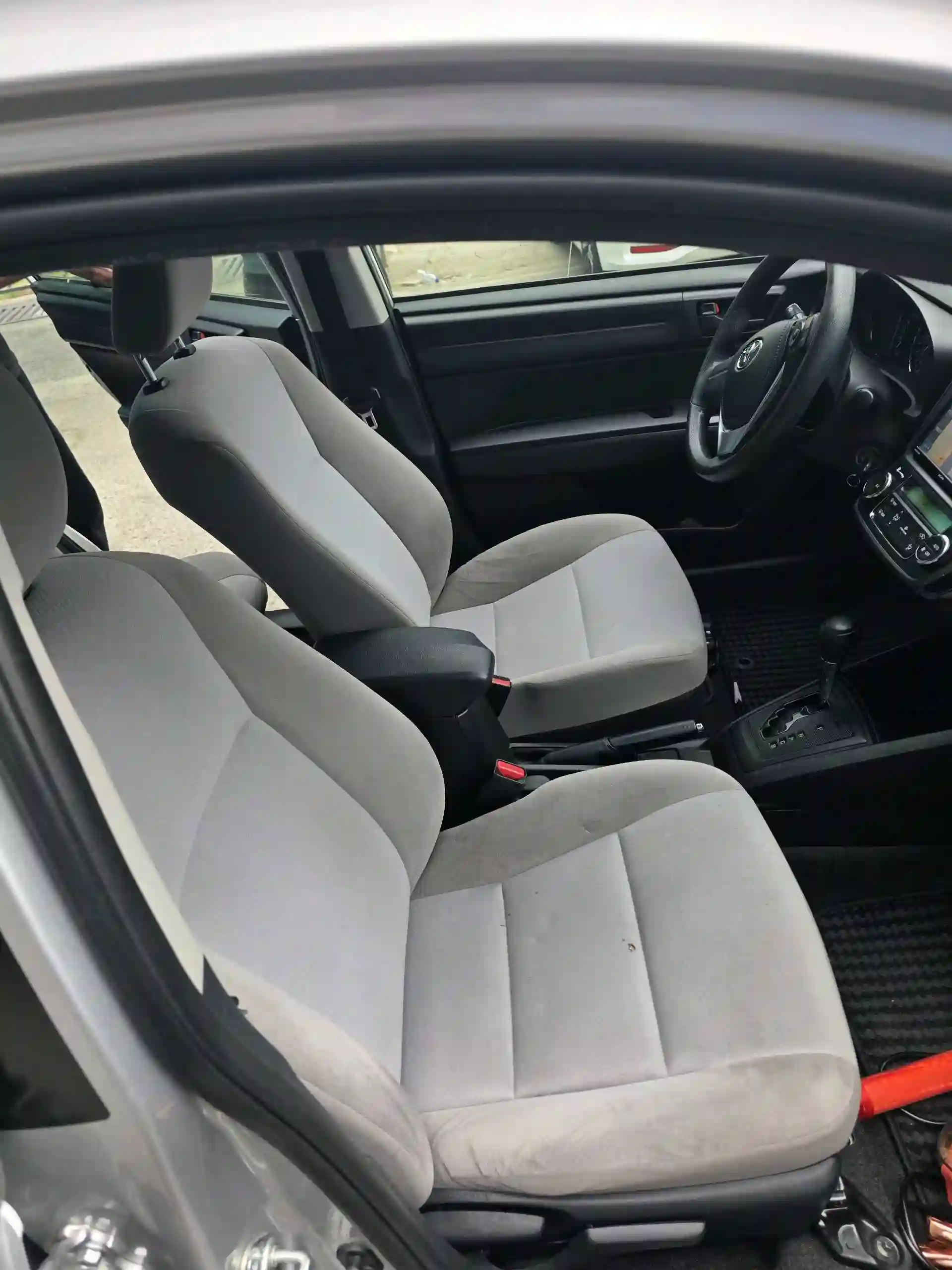 Toyota Axio 2015