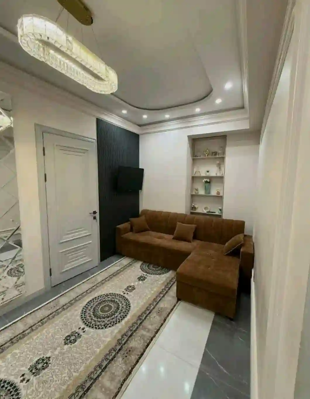 2-к квартира, 3 этаж, 73 м², Шохмансур