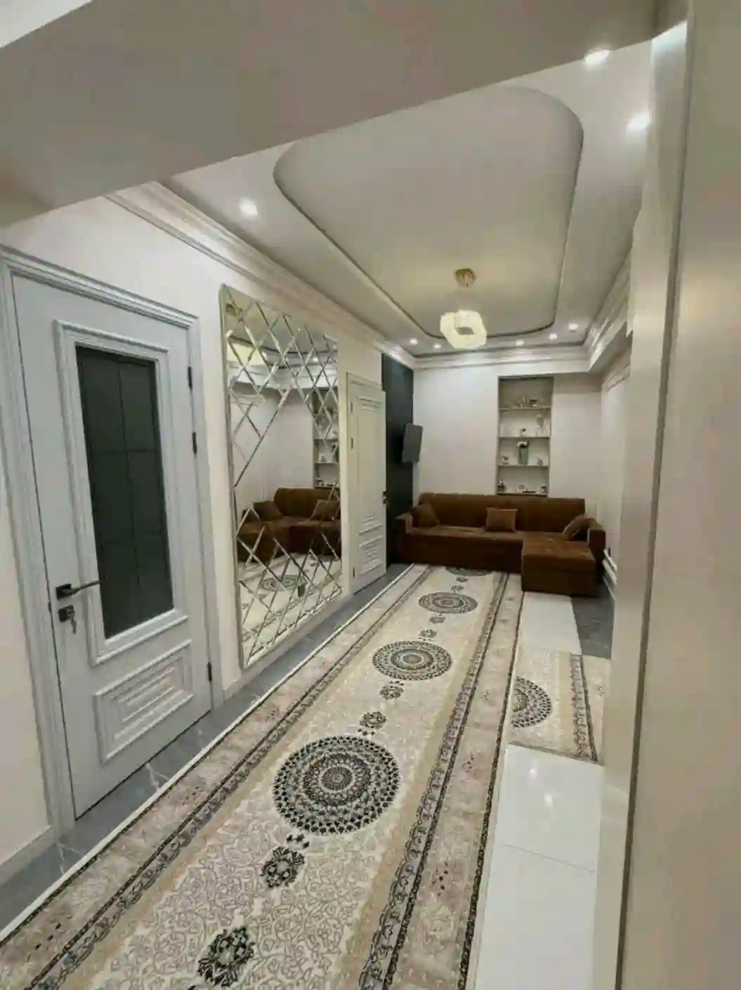 2-к квартира, 3 этаж, 73 м², Шохмансур