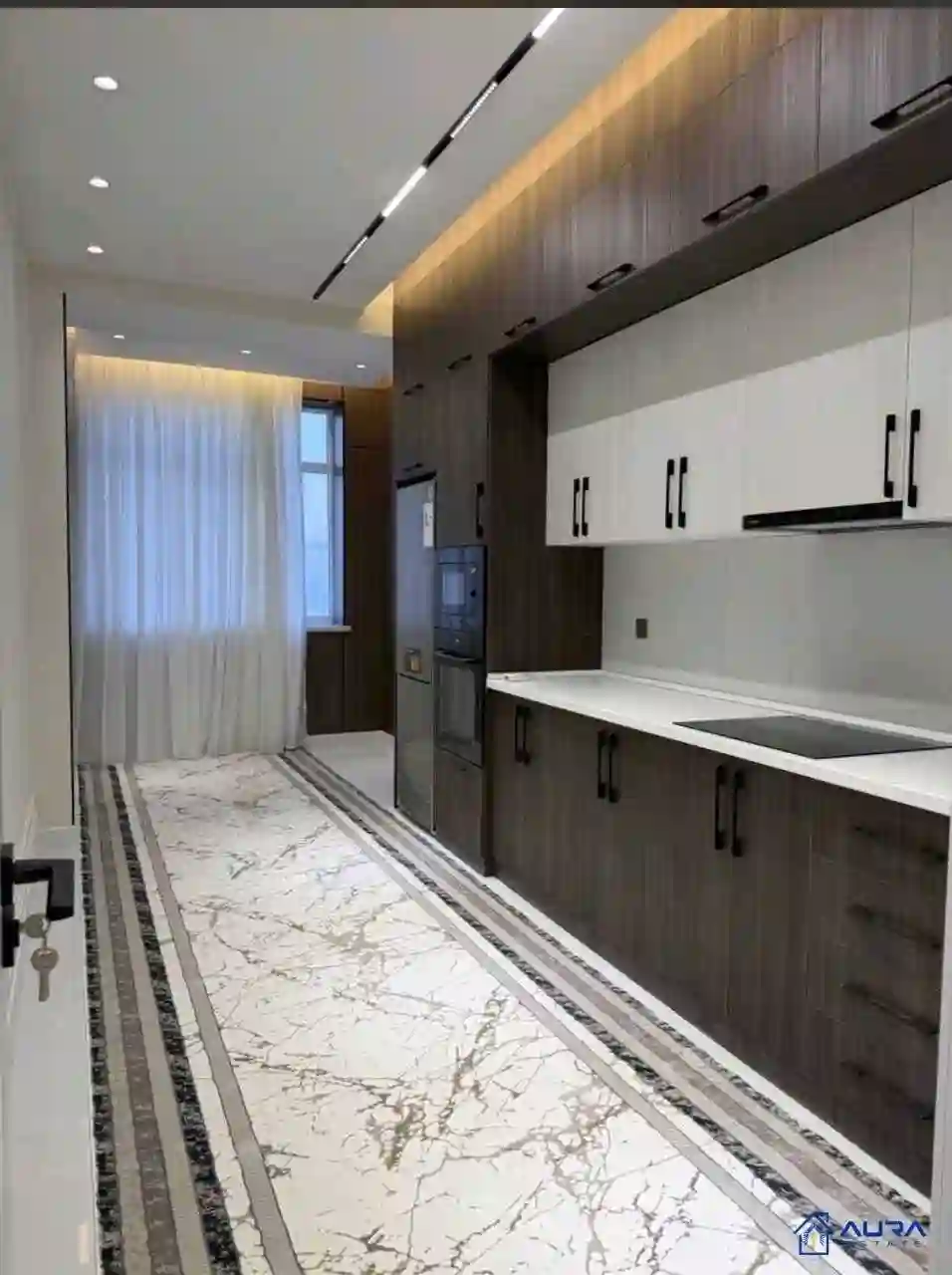4-к квартира, 16 этаж, 111 м², Шохмансур
