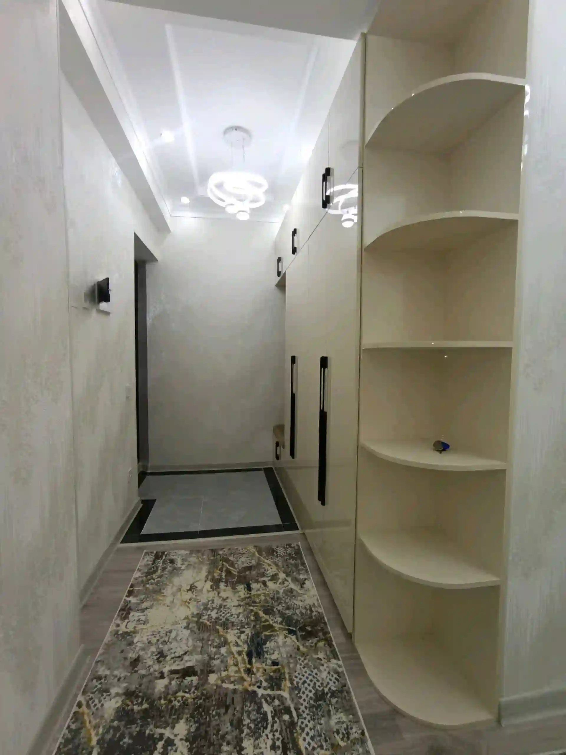 2-к квартира, 6 этаж, 56 м², Рудаки