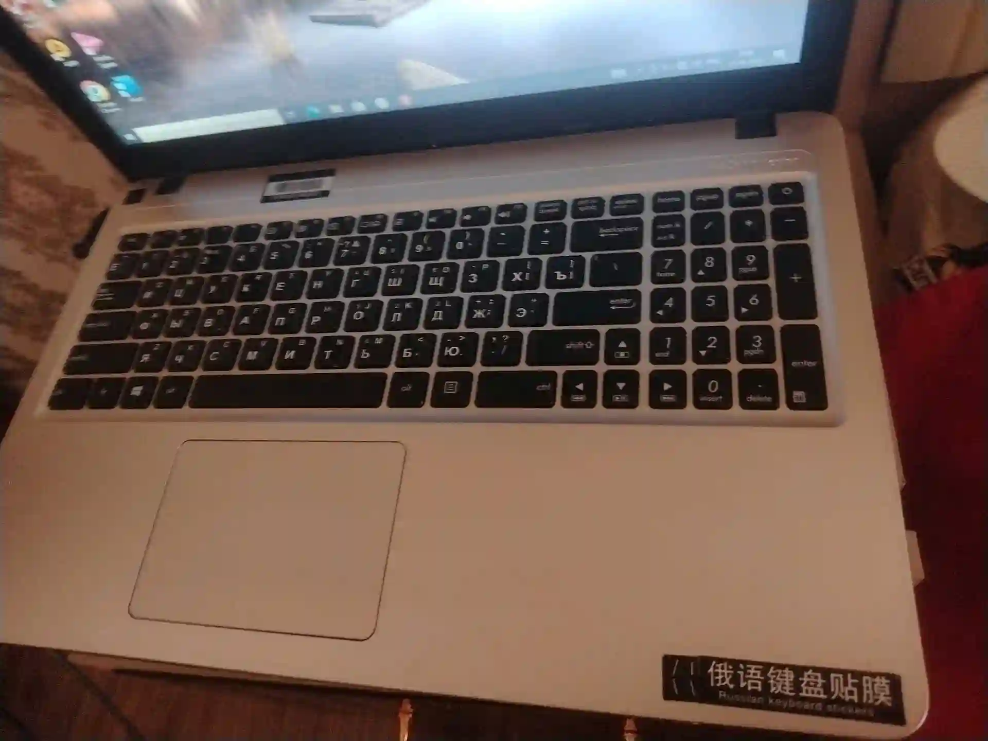 Ноутбук Asus