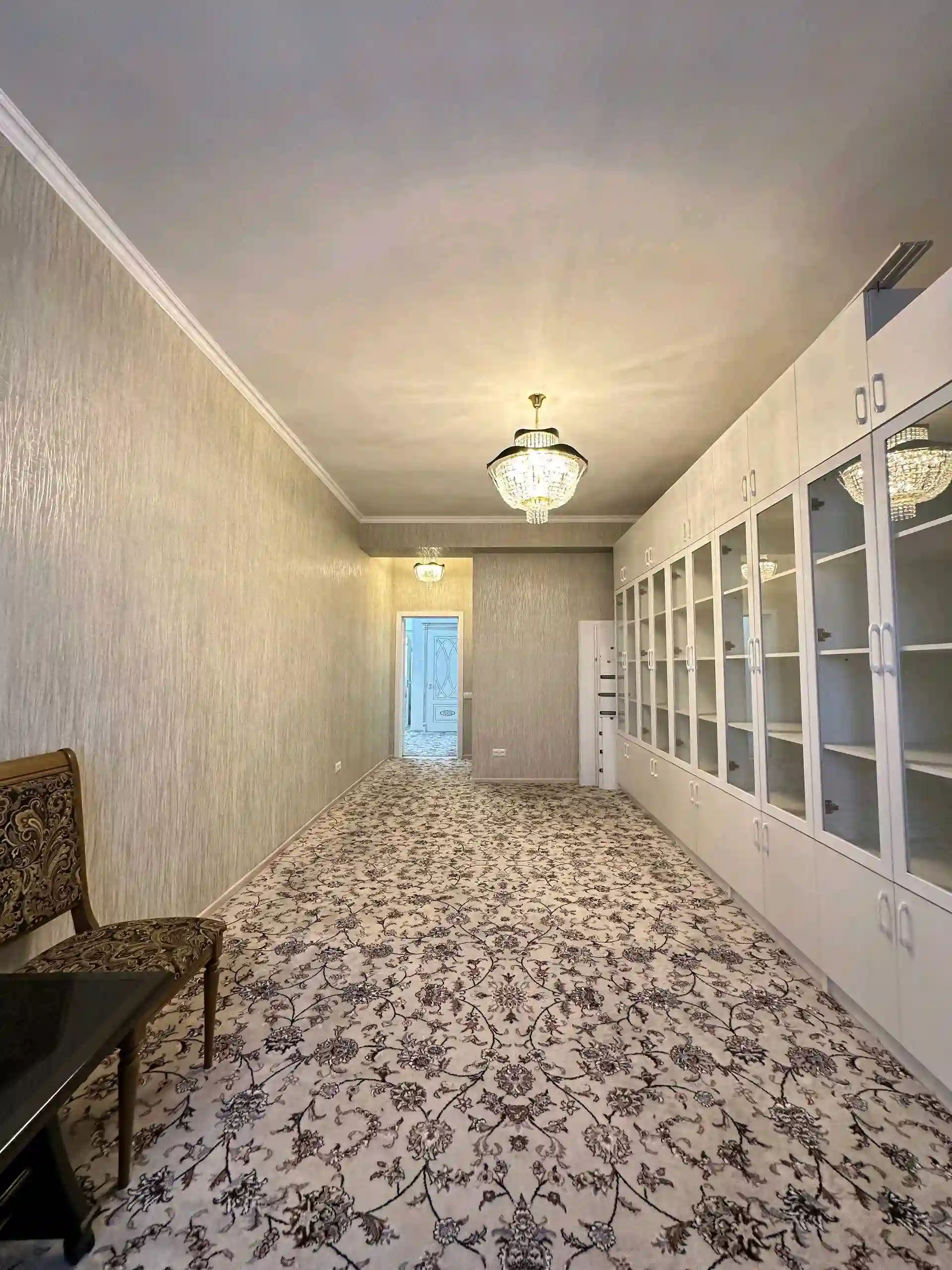 4-к квартира, 19 этаж, 143 м², Сомони