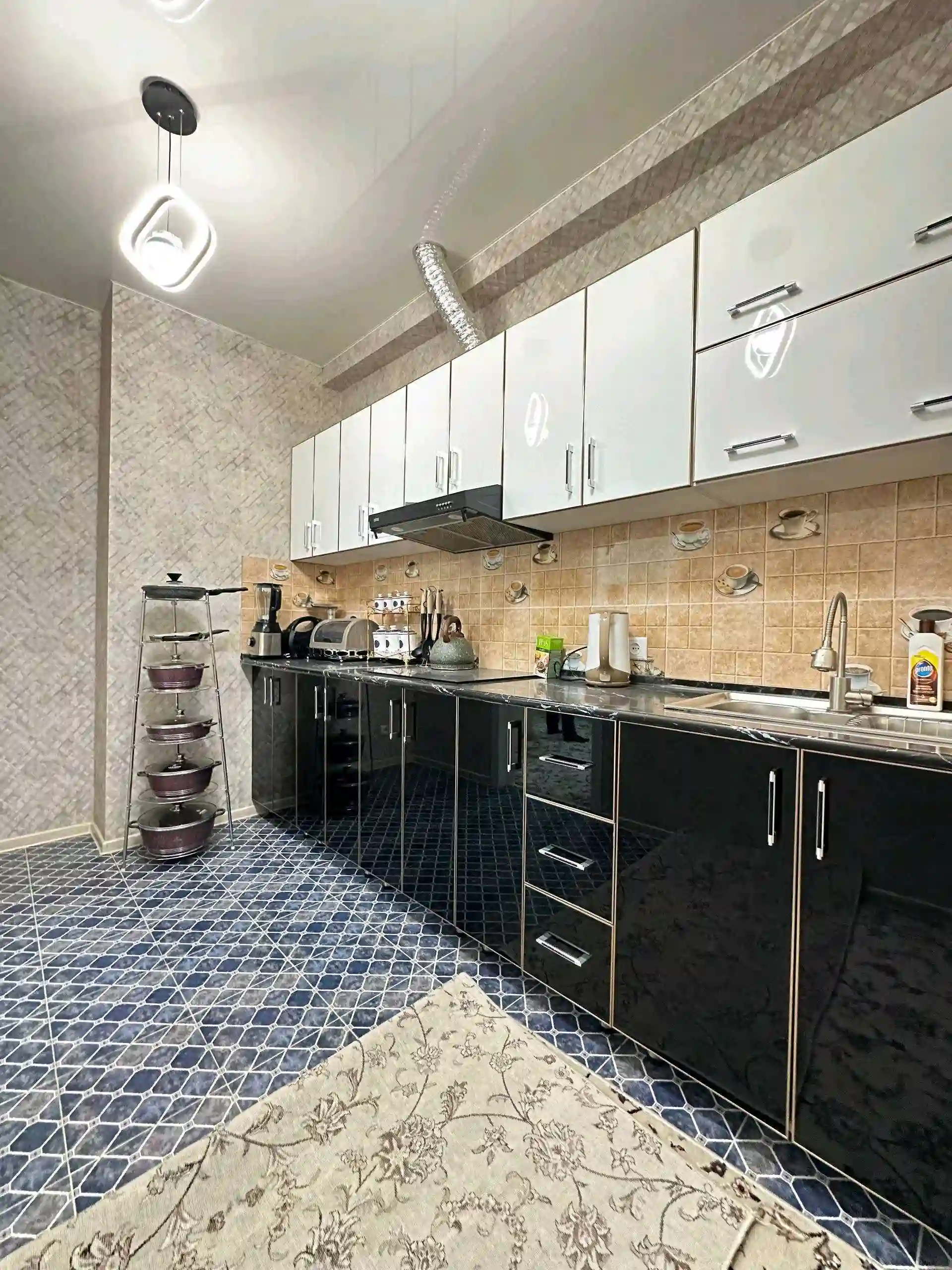 4-к квартира, 19 этаж, 143 м², Сомони