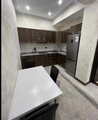 2-комн. квартира, 5 этаж, 70м², Садбарг