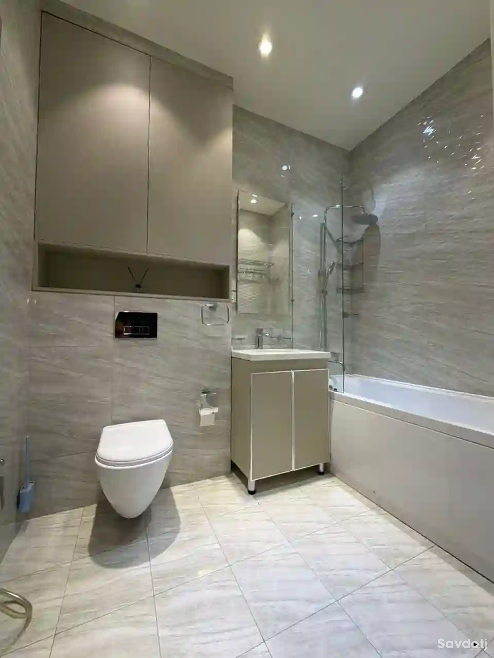 3-к квартира, 8 этаж, 134 м², родоми 1