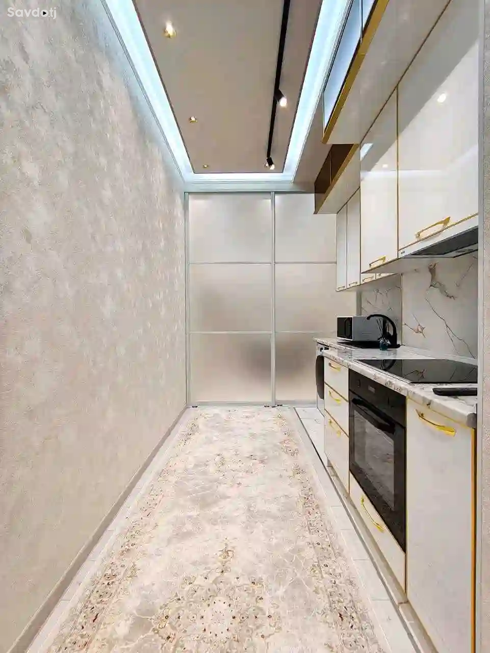 3-к квартира, 2 этаж, 117 м², Сино