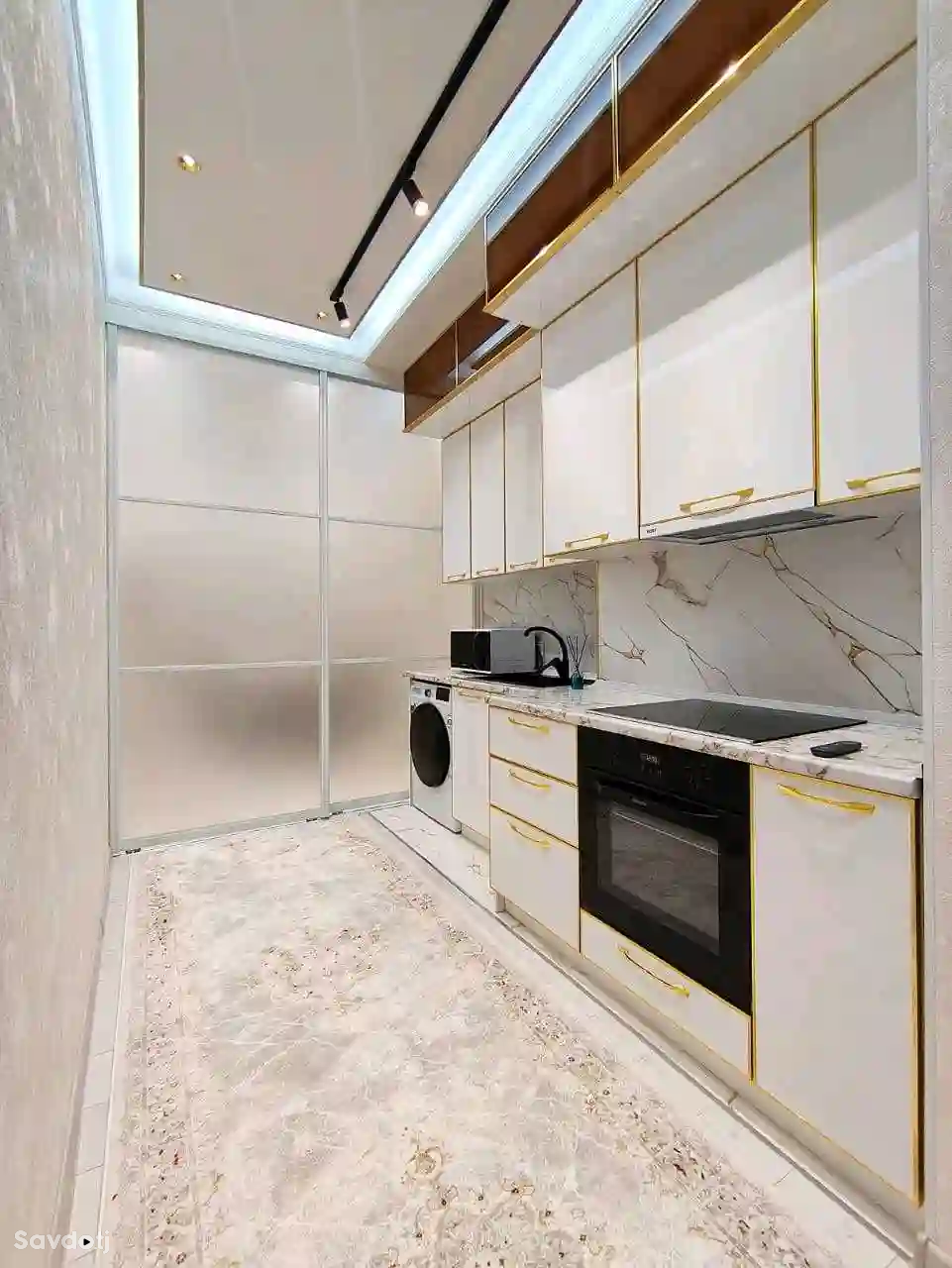 3-к квартира, 2 этаж, 117 м², Сино