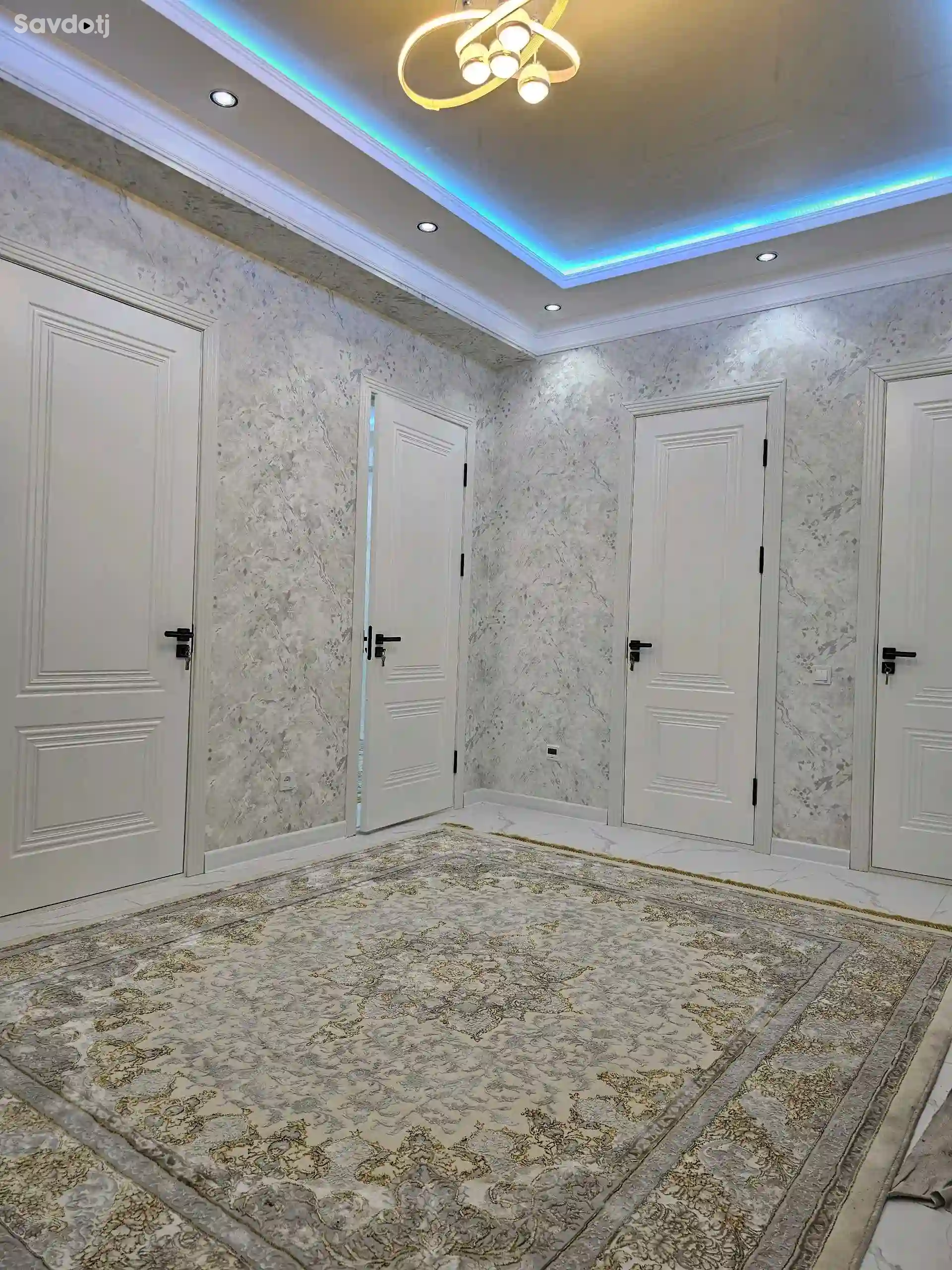 2-к квартира, 3 этаж, 77 м², Сино