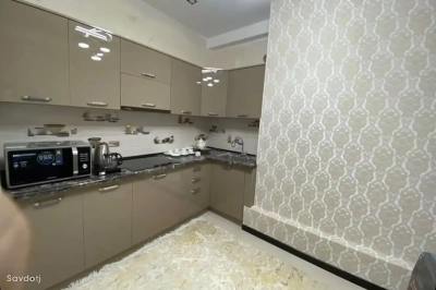2-комн. квартира, 10 этаж, 76м², Сомони