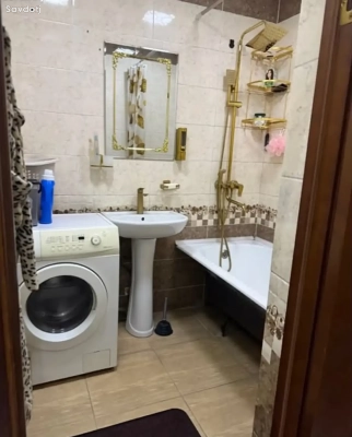 2-комн. квартира, 3 этаж, 67м², Фирдавси