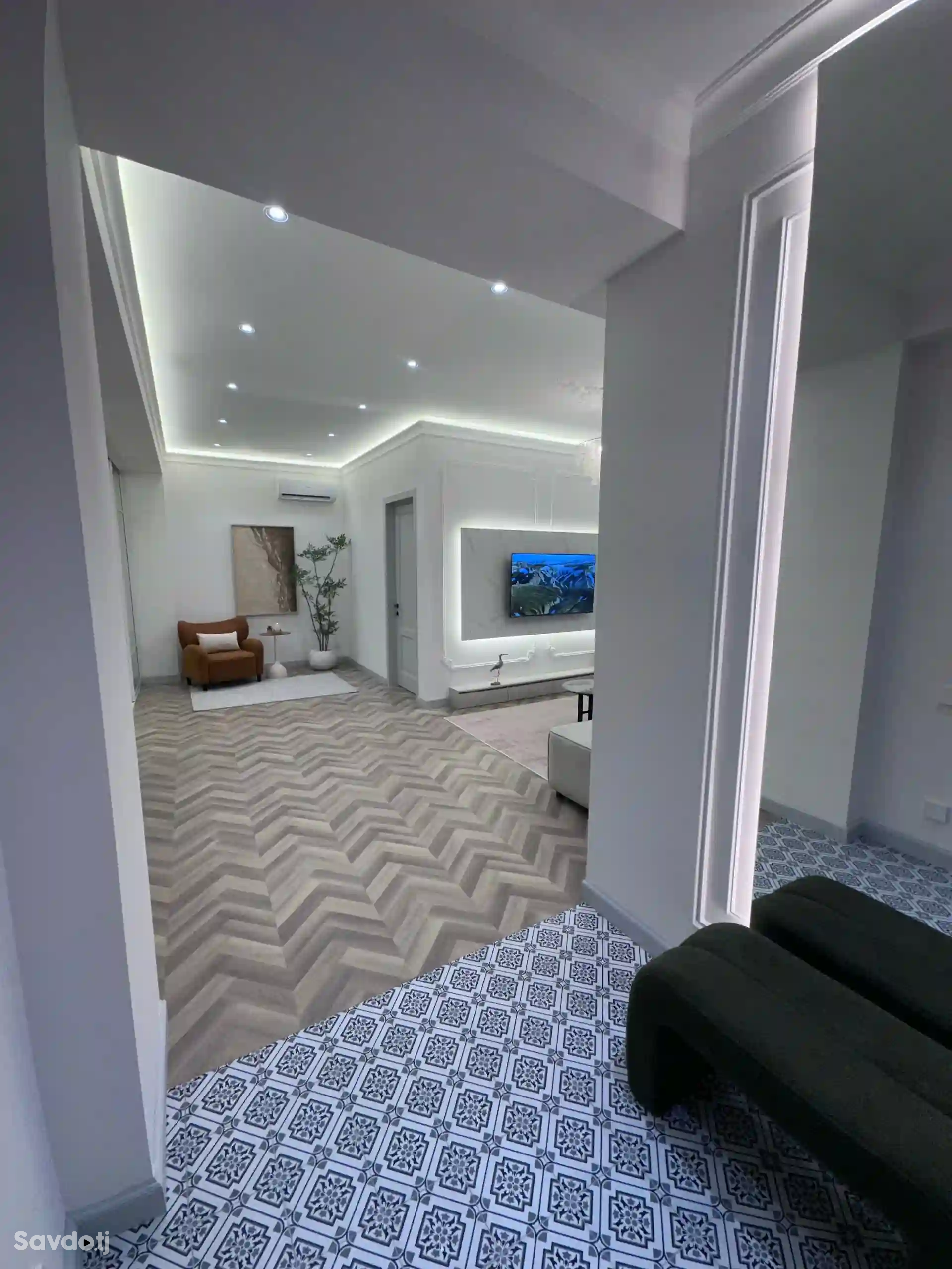 2-к квартира, 16 этаж, 96 м², славиянски