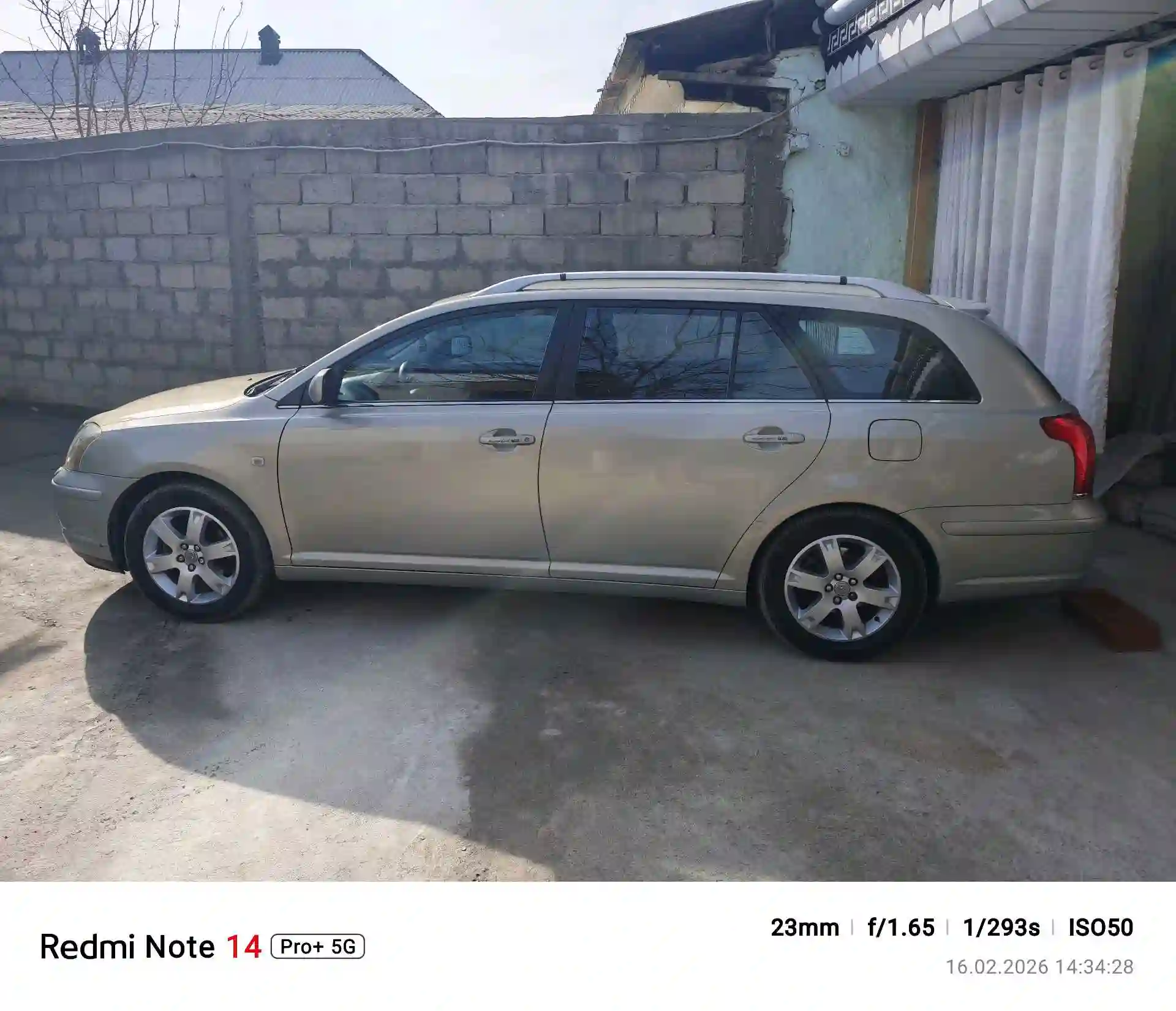 Toyota Avensis 2006