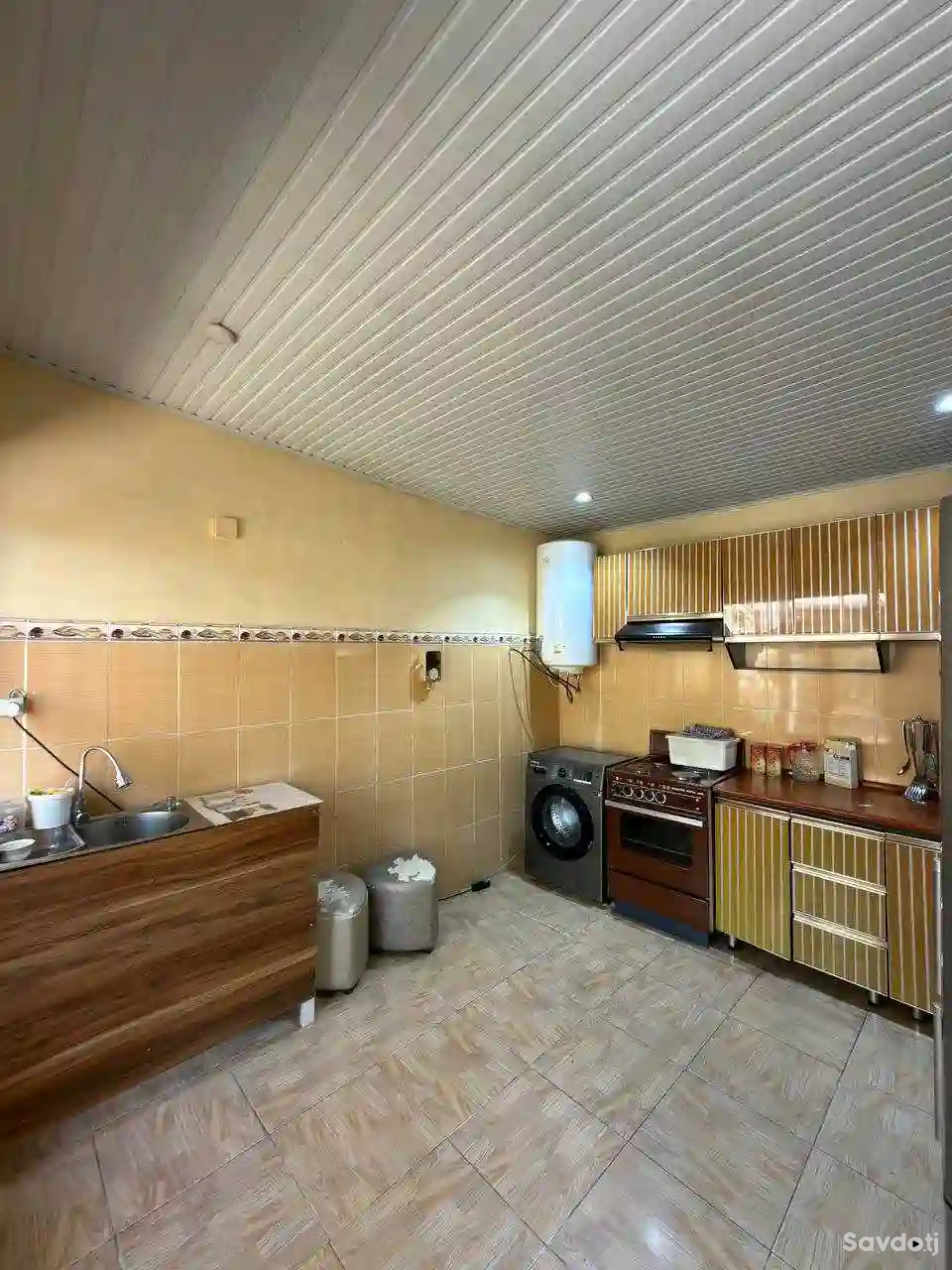 2 этажный, 6-комн. дом, 200 м², Сино