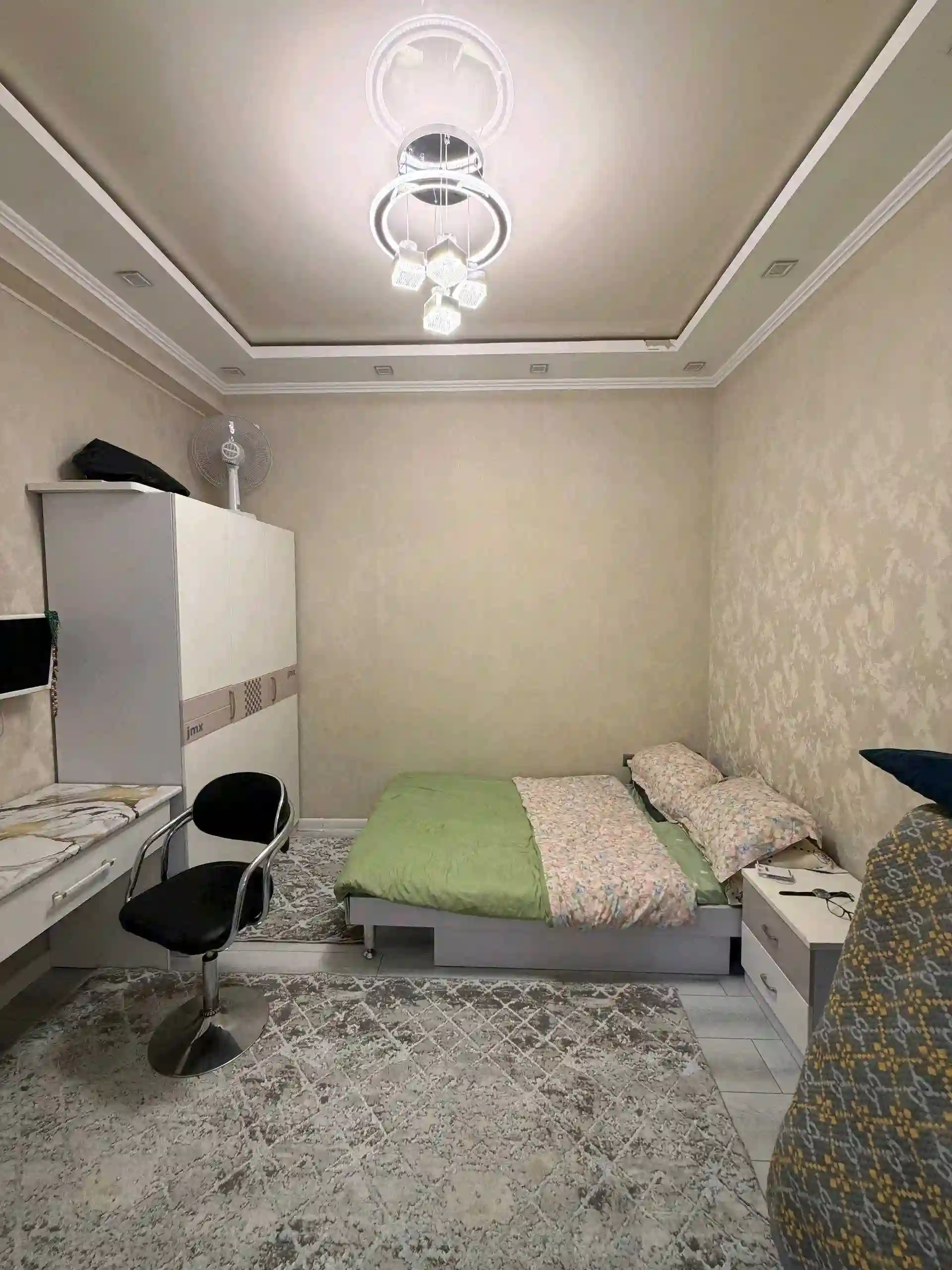 2-к квартира, 12 этаж, 55 м², Фирдавси