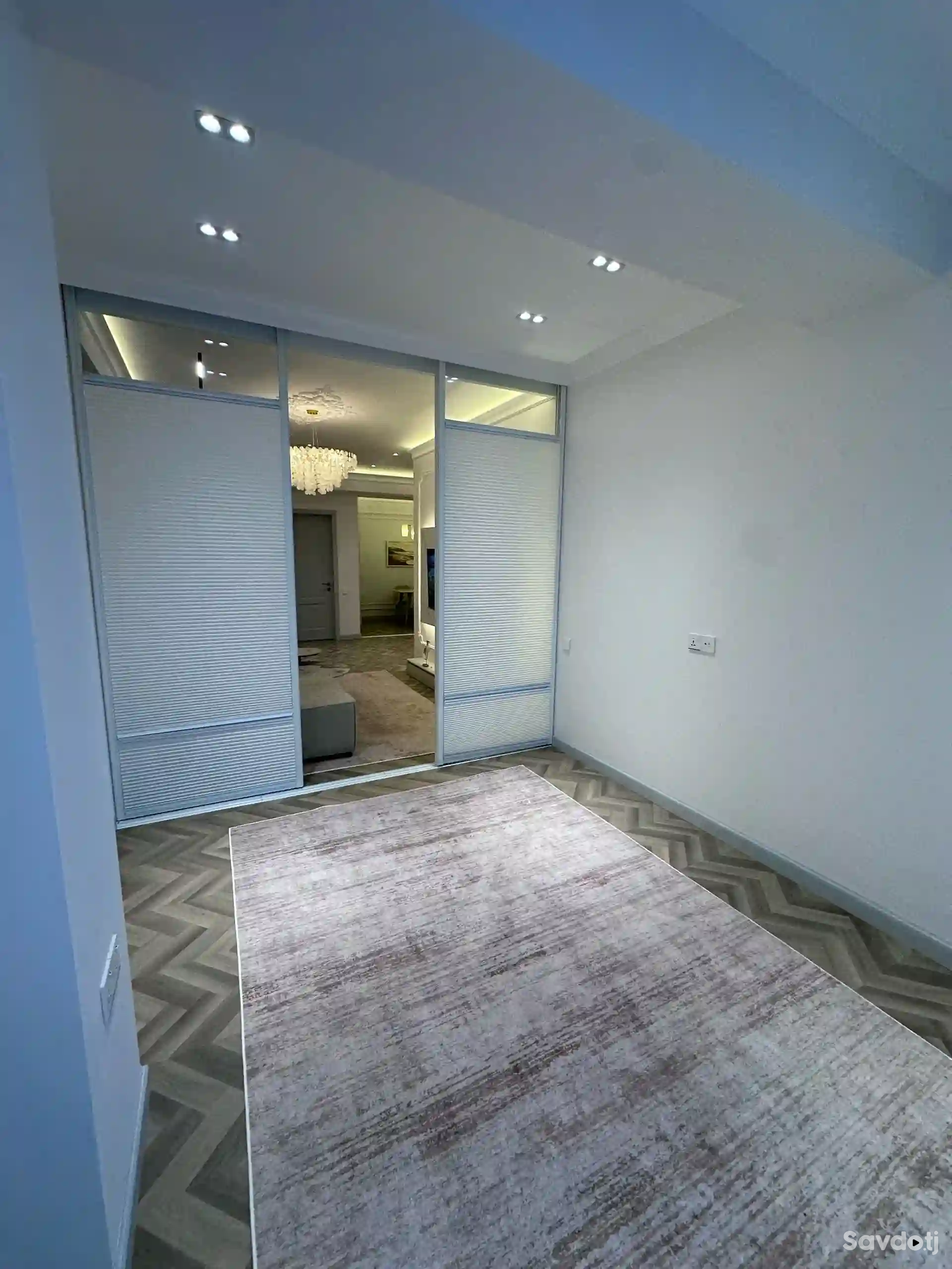 2-к квартира, 16 этаж, 96 м², Славянски