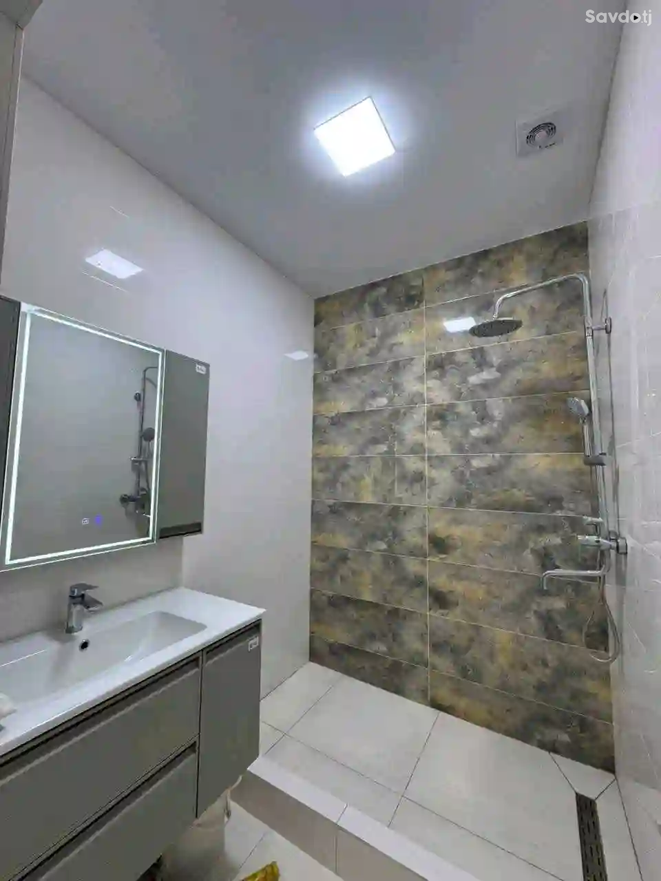 2-к квартира, 15 этаж, 92 м², И Сомони