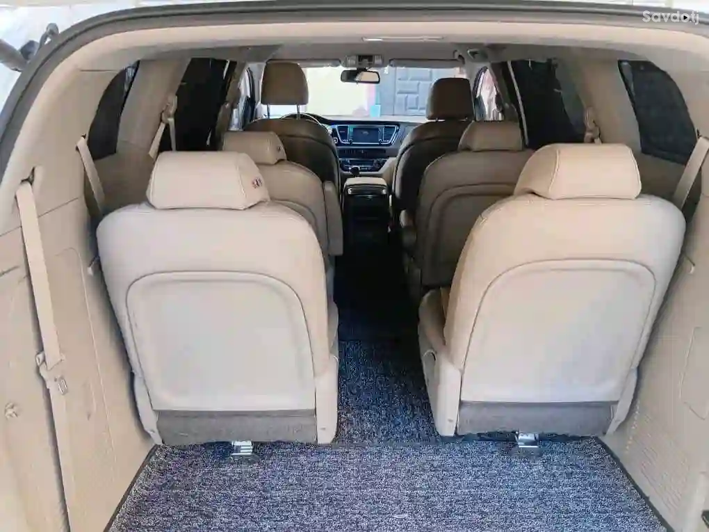 Kia Carnival 2014