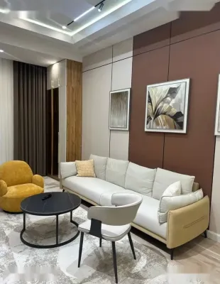 2-комн. квартира, 10 этаж, 81м², Шохмансур