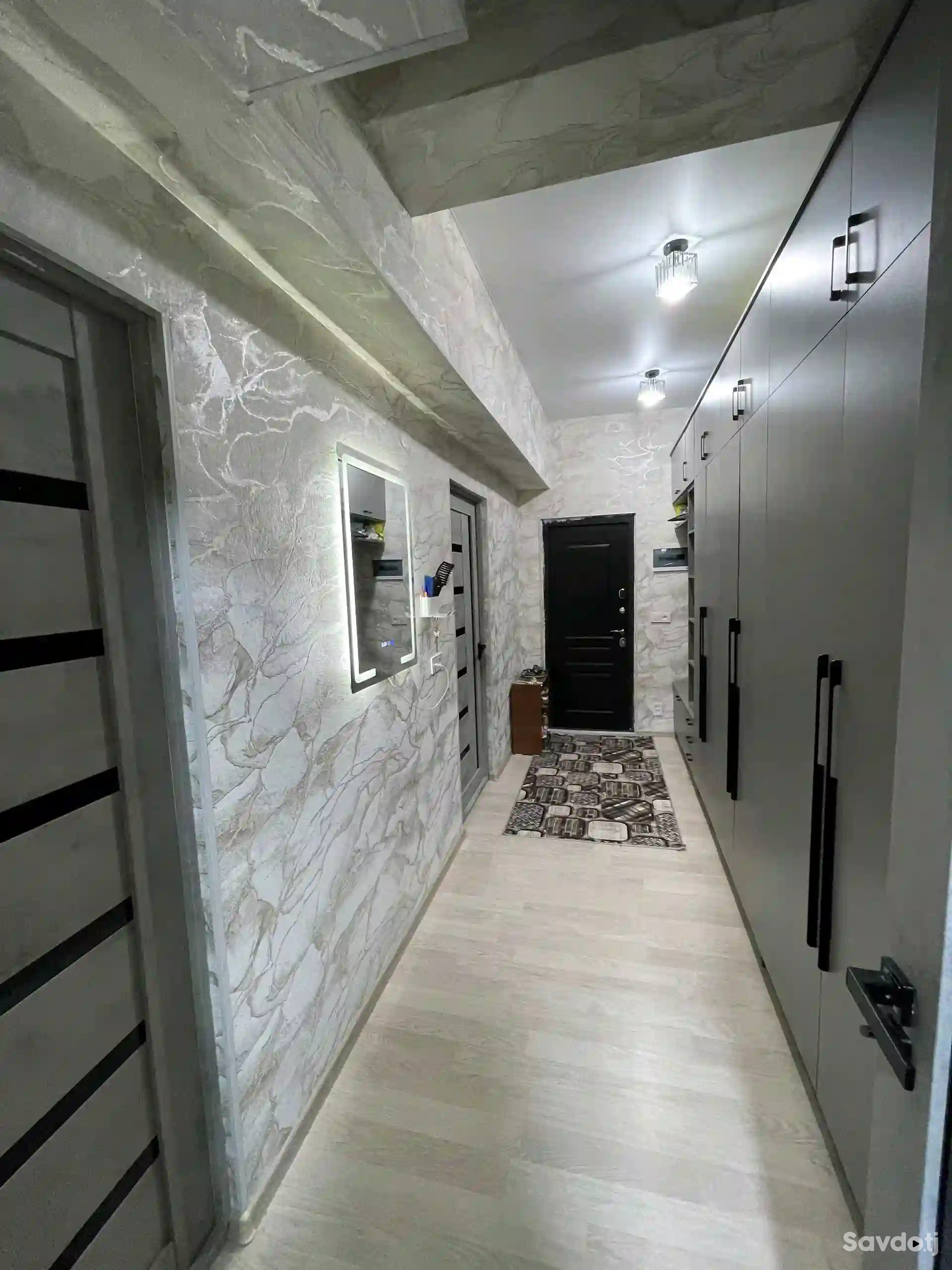2-к квартира, Цокольный этаж, 60 м², Шелкомбинат